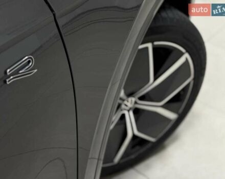 Серый Фольксваген Туарег, объемом двигателя 2.97 л и пробегом 39 тыс. км за 81500 $, фото 9 на Automoto.ua