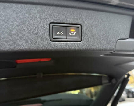 Серый Фольксваген Туарег, объемом двигателя 2.97 л и пробегом 19 тыс. км за 64999 $, фото 19 на Automoto.ua