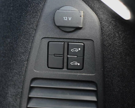 Серый Фольксваген Туарег, объемом двигателя 2.97 л и пробегом 32 тыс. км за 81000 $, фото 64 на Automoto.ua