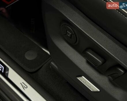 Серый Фольксваген Туарег, объемом двигателя 2.97 л и пробегом 39 тыс. км за 81500 $, фото 48 на Automoto.ua