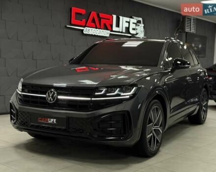 Серый Фольксваген Туарег, объемом двигателя 2.97 л и пробегом 39 тыс. км за 81500 $, фото 10 на Automoto.ua