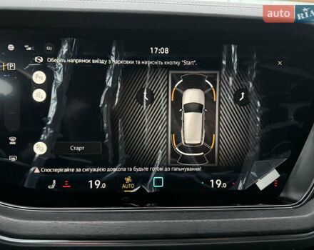 Серый Фольксваген Туарег, объемом двигателя 2.97 л и пробегом 19 тыс. км за 64999 $, фото 22 на Automoto.ua