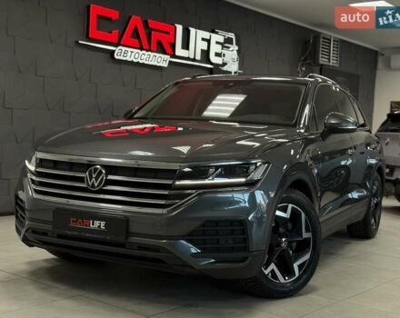 Сірий Фольксваген Туарег, об'ємом двигуна 2.97 л та пробігом 79 тис. км за 59900 $, фото 4 на Automoto.ua