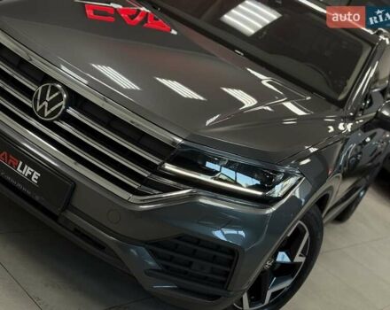 Сірий Фольксваген Туарег, об'ємом двигуна 2.97 л та пробігом 79 тис. км за 59900 $, фото 6 на Automoto.ua