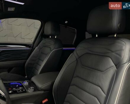 Серый Фольксваген Туарег, объемом двигателя 2.97 л и пробегом 39 тыс. км за 81500 $, фото 44 на Automoto.ua