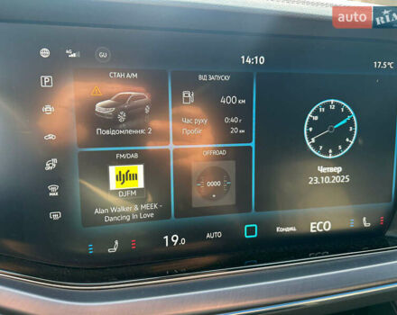 Серый Фольксваген Туарег, объемом двигателя 2.97 л и пробегом 31 тыс. км за 80000 $, фото 3 на Automoto.ua