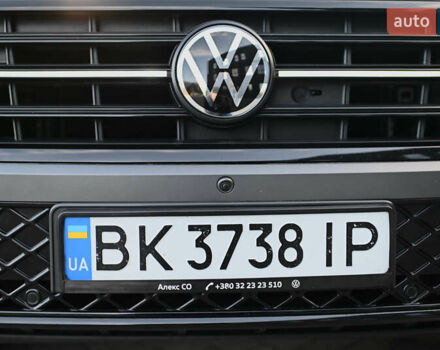 Серый Фольксваген Туарег, объемом двигателя 2.97 л и пробегом 32 тыс. км за 81000 $, фото 27 на Automoto.ua