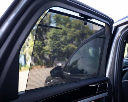 Серый Фольксваген Туарег, объемом двигателя 2.97 л и пробегом 29 тыс. км за 81450 $, фото 40 на Automoto.ua