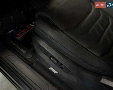 Сірий Фольксваген Туарег, об'ємом двигуна 2.97 л та пробігом 79 тис. км за 59900 $, фото 40 на Automoto.ua