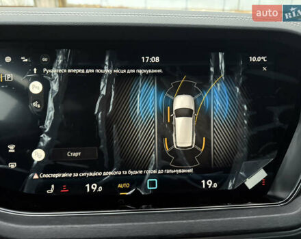 Серый Фольксваген Туарег, объемом двигателя 2.97 л и пробегом 19 тыс. км за 64999 $, фото 18 на Automoto.ua