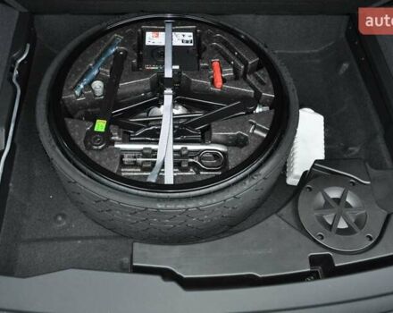 Сірий Фольксваген Туарег, об'ємом двигуна 2.97 л та пробігом 29 тис. км за 78000 $, фото 6 на Automoto.ua