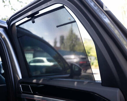 Серый Фольксваген Туарег, объемом двигателя 2.97 л и пробегом 29 тыс. км за 81450 $, фото 47 на Automoto.ua