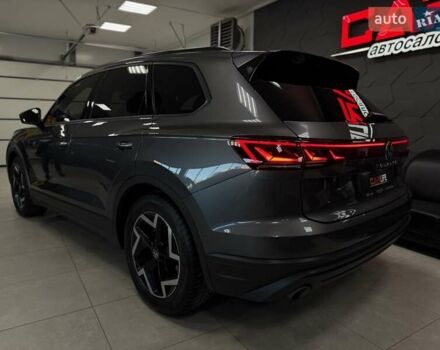 Сірий Фольксваген Туарег, об'ємом двигуна 2.97 л та пробігом 79 тис. км за 59900 $, фото 31 на Automoto.ua