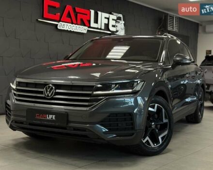 Сірий Фольксваген Туарег, об'ємом двигуна 2.97 л та пробігом 79 тис. км за 59900 $, фото 2 на Automoto.ua