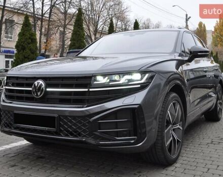 Сірий Фольксваген Туарег, об'ємом двигуна 2.97 л та пробігом 29 тис. км за 78000 $, фото 1 на Automoto.ua