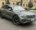 Серый Фольксваген Туарег, объемом двигателя 2.97 л и пробегом 20 тыс. км за 65000 $, фото 1 на Automoto.ua