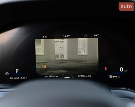 Серый Фольксваген Туарег, объемом двигателя 2.97 л и пробегом 32 тыс. км за 81000 $, фото 62 на Automoto.ua