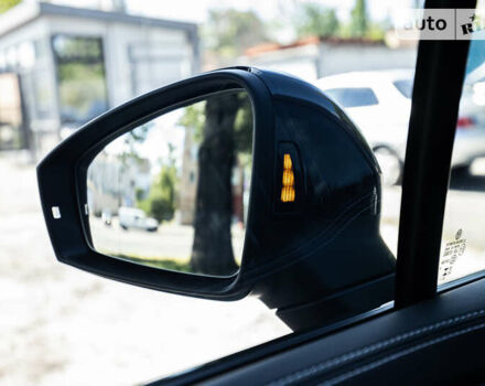 Серый Фольксваген Туарег, объемом двигателя 2.97 л и пробегом 29 тыс. км за 81450 $, фото 24 на Automoto.ua