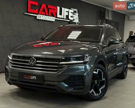Сірий Фольксваген Туарег, об'ємом двигуна 2.97 л та пробігом 79 тис. км за 59900 $, фото 1 на Automoto.ua