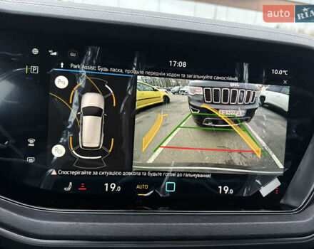 Серый Фольксваген Туарег, объемом двигателя 2.97 л и пробегом 19 тыс. км за 64999 $, фото 14 на Automoto.ua