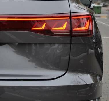 Сірий Фольксваген Туарег, об'ємом двигуна 2.97 л та пробігом 29 тис. км за 78000 $, фото 8 на Automoto.ua