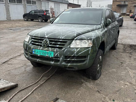 Сірий Фольксваген Туарег, об'ємом двигуна 3.19 л та пробігом 222 тис. км за 2999 $, фото 1 на Automoto.ua
