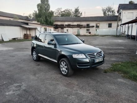 Фольксваген Туарег 2004 в Тлумаче на Automoto.ua Серый Фольксваген Туарег, объемом двигателя 2.5 л и пробегом 270 тыс. км за 9250 $, фото 1 на Automoto.ua