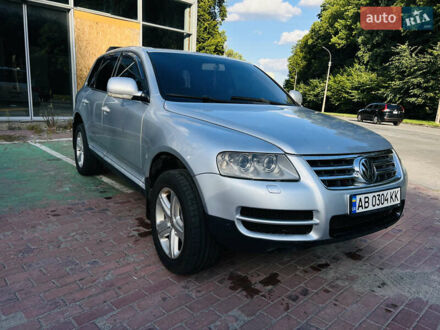 Фольксваген Туарег 2004 в Виннице на Automoto.ua Серый Фольксваген Туарег, объемом двигателя 4.2 л и пробегом 310 тыс. км за 7400 $, фото 1 на Automoto.ua