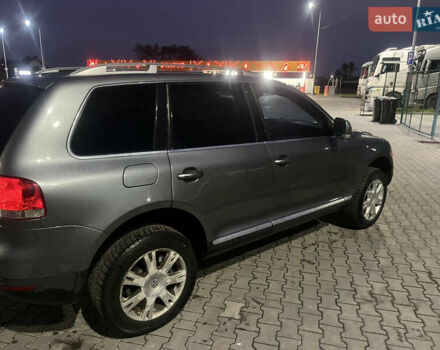 Сірий Фольксваген Туарег, об'ємом двигуна 2.97 л та пробігом 229 тис. км за 8200 $, фото 1 на Automoto.ua