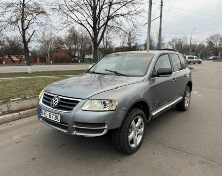 Сірий Фольксваген Туарег, об'ємом двигуна 3.2 л та пробігом 320 тис. км за 3400 $, фото 1 на Automoto.ua
