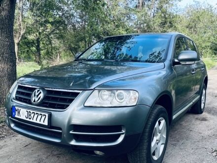 Фольксваген Туарег 2006 в Покровском на Automoto.ua Серый Фольксваген Туарег, объемом двигателя 2.5 л и пробегом 320 тыс. км за 4800 $, фото 1 на Automoto.ua