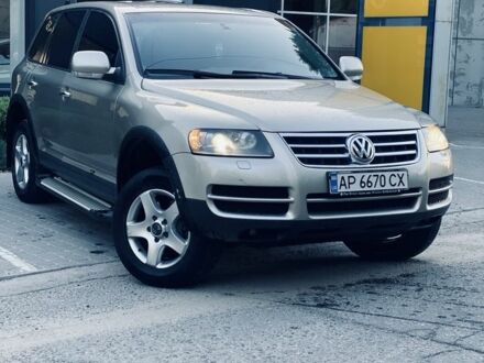 Фольксваген Туарег 2006 у Запоріжжя на Automoto.ua Сірий Фольксваген Туарег, об'ємом двигуна 3.2 л та пробігом 262 тис. км за 6300 $, фото 1 на Automoto.ua