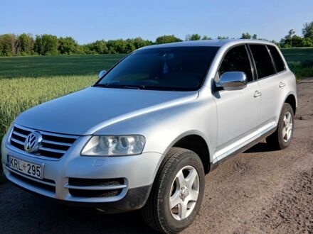 Фольксваген Туарег 2006 в Золочеве на Automoto.ua Серый Фольксваген Туарег, объемом двигателя 2.5 л и пробегом 100 тыс. км за 5400 $, фото 1 на Automoto.ua