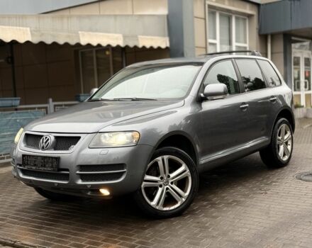 Серый Фольксваген Туарег, объемом двигателя 3 л и пробегом 287 тыс. км за 7150 $, фото 1 на Automoto.ua