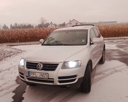 Серый Фольксваген Туарег, объемом двигателя 3 л и пробегом 224 тыс. км за 2800 $, фото 1 на Automoto.ua