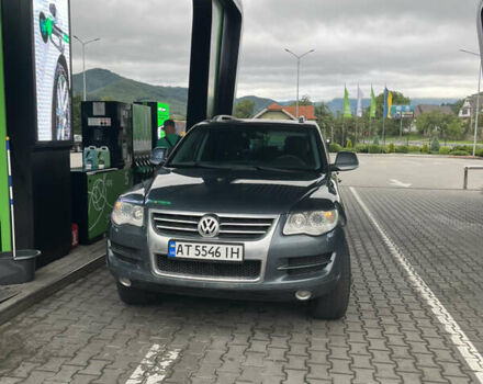 Фольксваген Туарег 2007 в Ивано-Франковске на Automoto.ua Серый Фольксваген Туарег, объемом двигателя 3 л и пробегом 235 тыс. км за 12650 $, фото 1 на Automoto.ua