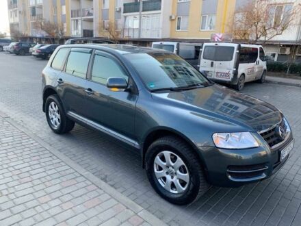 Фольксваген Туарег 2007 в Херсоне на Automoto.ua Серый Фольксваген Туарег, объемом двигателя 3 л и пробегом 188 тыс. км за 9800 $, фото 1 на Automoto.ua