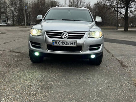 Фольксваген Туарег 2007 у Харкові на Automoto.ua Сірий Фольксваген Туарег, об'ємом двигуна 3.6 л та пробігом 236 тис. км за 9600 $, фото 1 на Automoto.ua