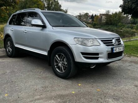Фольксваген Туарег 2008 у Дніпро (Дніпропетровську) на Automoto.ua Сірий Фольксваген Туарег, об'ємом двигуна 3.6 л та пробігом 210 тис. км за 7500 $, фото 1 на Automoto.ua