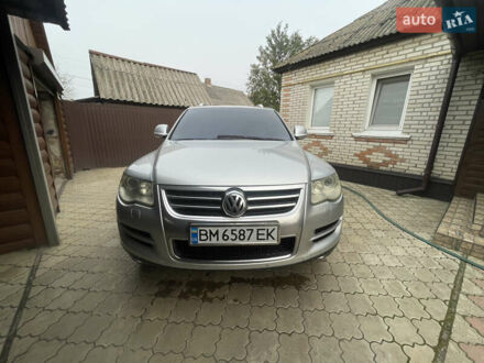 Фольксваген Туарег 2008 в Сумах на Automoto.ua Серый Фольксваген Туарег, объемом двигателя 3 л и пробегом 350 тыс. км за 13000 $, фото 1 на Automoto.ua