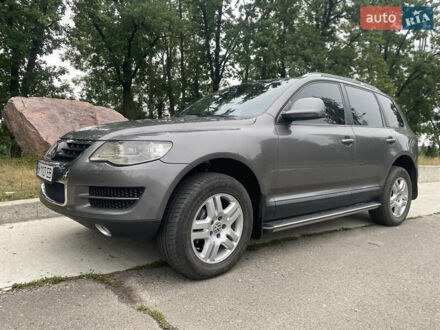 Фольксваген Туарег 2009 в Сумах на Automoto.ua Серый Фольксваген Туарег, объемом двигателя 3 л и пробегом 329 тыс. км за 12400 $, фото 1 на Automoto.ua