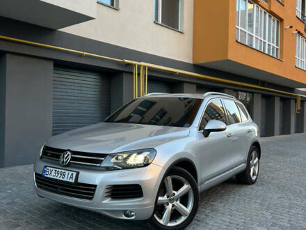 Фольксваген Туарег 2010 в Виннице на Automoto.ua Серый Фольксваген Туарег, объемом двигателя 3 л и пробегом 317 тыс. км за 16499 $, фото 1 на Automoto.ua