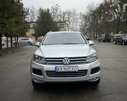 Сірий Фольксваген Туарег, об'ємом двигуна 2.97 л та пробігом 288 тис. км за 17900 $, фото 1 на Automoto.ua