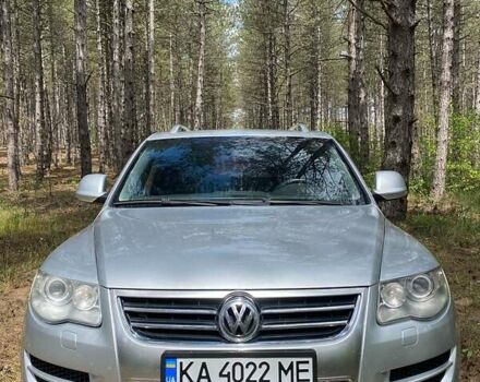 Фольксваген Туарег 2010 в Савране на Automoto.ua Серый Фольксваген Туарег, объемом двигателя 2.97 л и пробегом 210 тыс. км за 13600 $, фото 1 на Automoto.ua