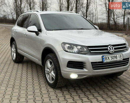 Сірий Фольксваген Туарег, об'ємом двигуна 2.97 л та пробігом 285 тис. км за 15550 $, фото 1 на Automoto.ua