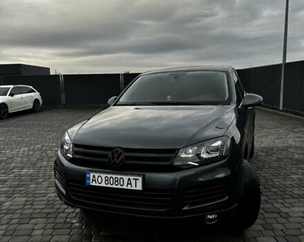 Серый Фольксваген Туарег, объемом двигателя 2.97 л и пробегом 314 тыс. км за 17600 $, фото 1 на Automoto.ua