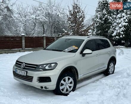 Сірий Фольксваген Туарег, об'ємом двигуна 3 л та пробігом 190 тис. км за 22700 $, фото 1 на Automoto.ua