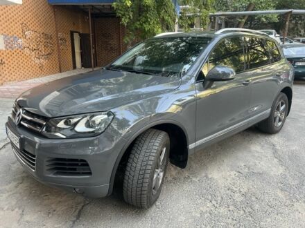 Фольксваген Туарег 2011 в Николаеве на Automoto.ua Серый Фольксваген Туарег, объемом двигателя 3 л и пробегом 259 тыс. км за 17500 $, фото 1 на Automoto.ua
