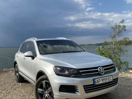 Сірий Фольксваген Туарег, об'ємом двигуна 3.6 л та пробігом 206 тис. км за 14500 $, фото 1 на Automoto.ua