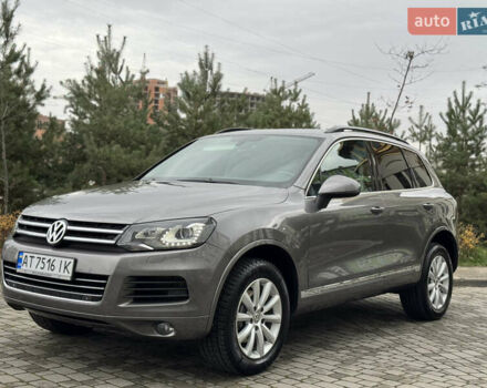 Серый Фольксваген Туарег, объемом двигателя 2.97 л и пробегом 285 тыс. км за 16990 $, фото 1 на Automoto.ua